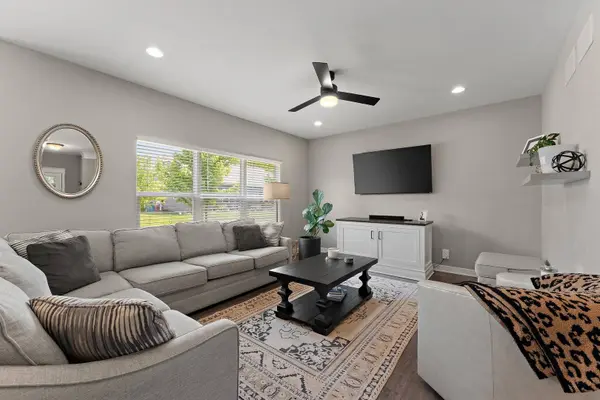 2585 Dunbar Street, Chesterton, IN 46304