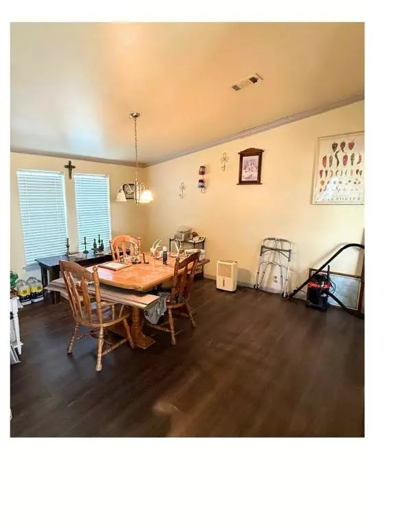 7100 County Road 4167, Portland, TX 78374