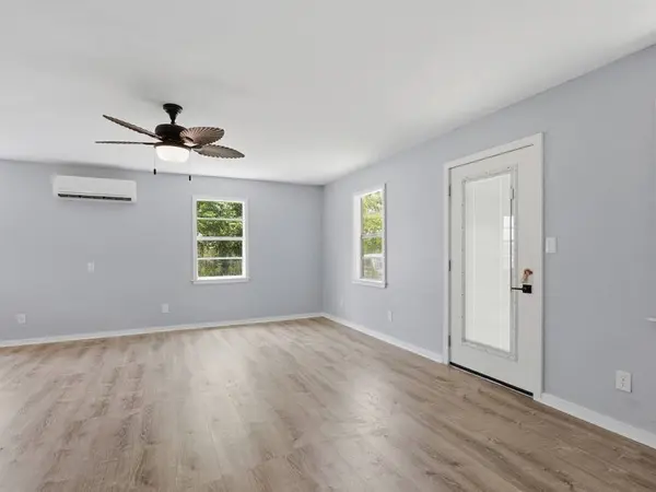 207 N 11th ST, Fulton, TX 78358