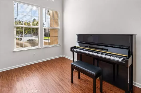 307 Noble DR, Merced, CA 95348