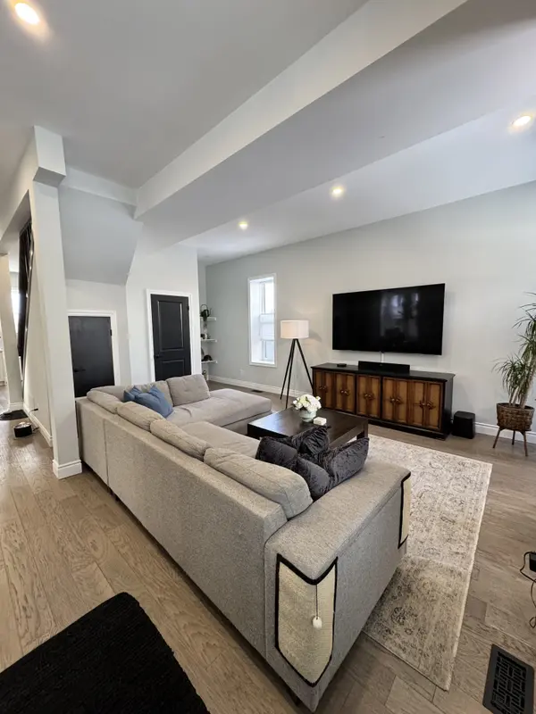 6 Elgin St N, Cambridge, ON N1R 5G7