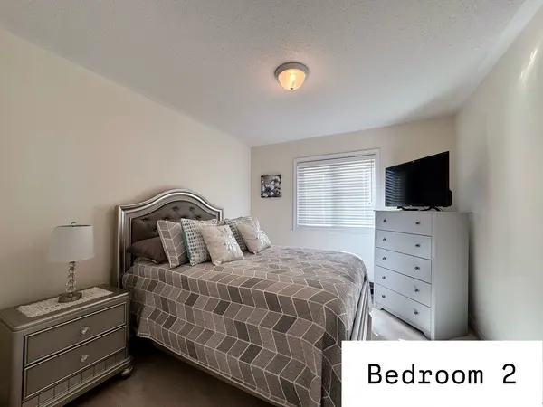 236 Johnson Dr, Shelburne, ON L9V 3V7