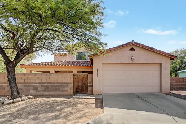 3819 N Look Backridge Pl, Tucson, AZ 85719-1440