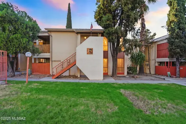 1600 N Wilmot RD #208, Tucson, AZ 85712