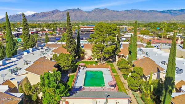 1600 N Wilmot RD #208, Tucson, AZ 85712