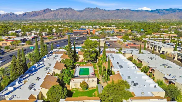 1600 N Wilmot RD #208, Tucson, AZ 85712