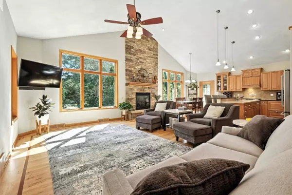 4795 Eisenhower Street, Oregon, WI 53575