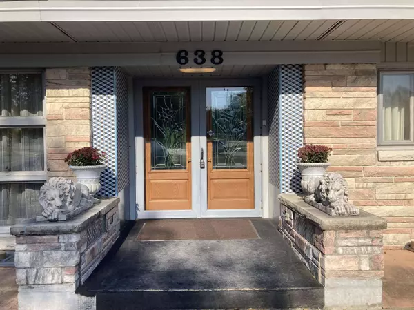 638 Vine Street, West Bend, WI 53095