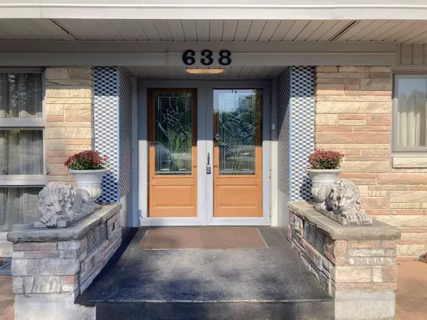 638 Vine Street, West Bend, WI 53095