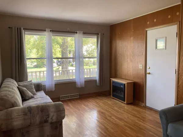 6323 Portage Road, Deforest, WI 53532