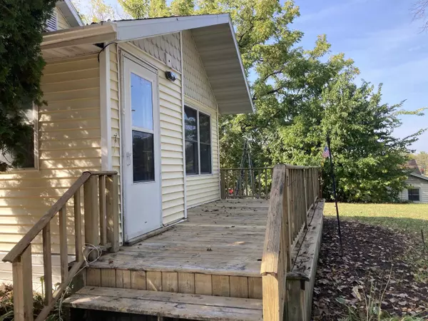 6323 Portage Road, Deforest, WI 53532