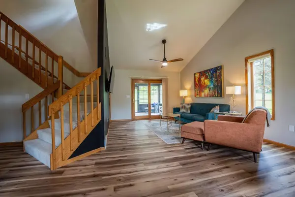 620 Pyrite Road, Platteville, WI 53818