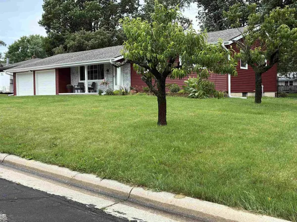 916 Kriedeman Drive, Stoughton, WI 53589