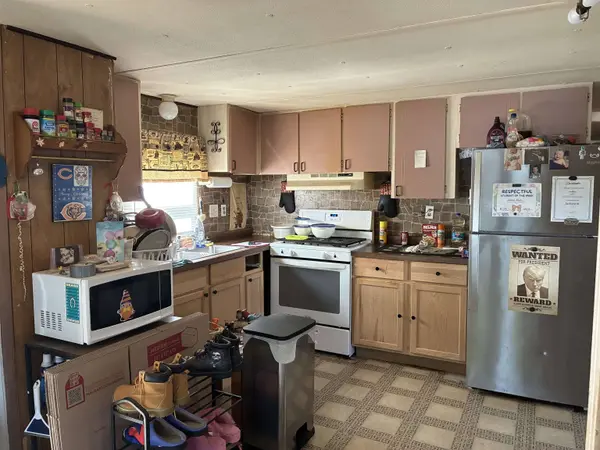 101 Falling Creek Drive #101, Janesville, WI 53548