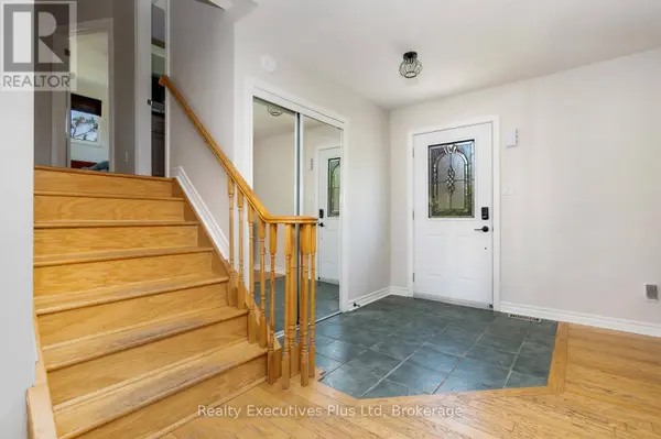 24 MCCONKEY PLACE, Barrie (allandale Heights), ON L4N6H1