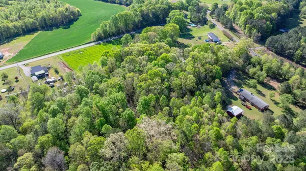 5841 Hickory Lincolnton HWY, Lincolnton, NC 28092