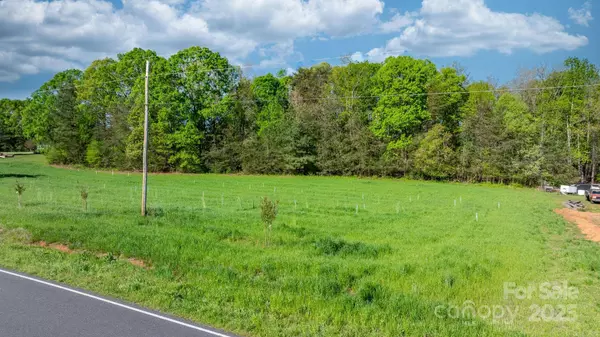 5847 Hickory Lincolnton HWY, Lincolnton, NC 28092