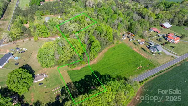 5853 Hickory Lincolnton HWY, Lincolnton, NC 28092