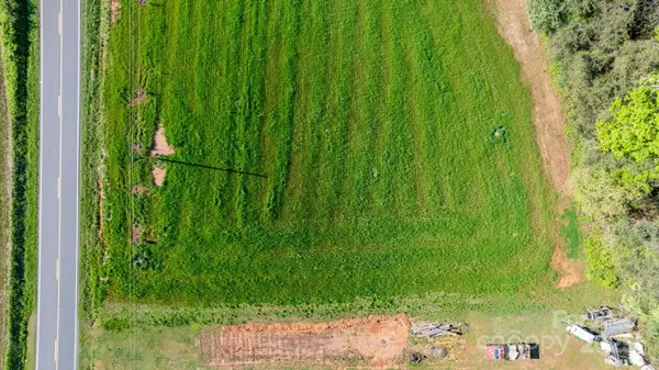 5841 Hickory Lincolnton HWY, Lincolnton, NC 28092