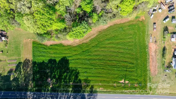 5847 Hickory Lincolnton HWY, Lincolnton, NC 28092