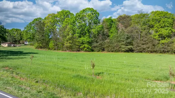 5841 Hickory Lincolnton HWY, Lincolnton, NC 28092