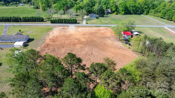 2468 East Maiden RD, Maiden, NC 28650