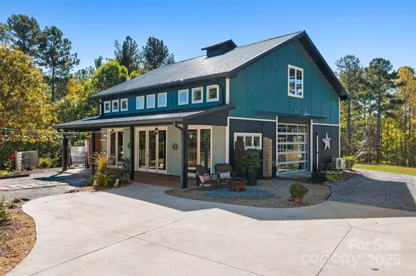 142 Riverside DR, Rutherfordton, NC 28139