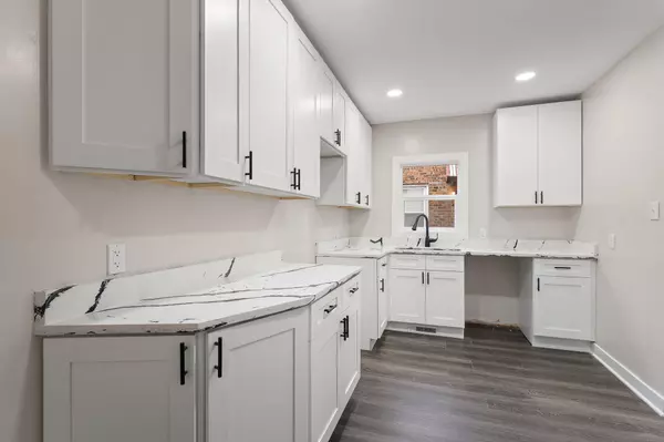 1755 Ellsworth ST, Gary, IN 46404