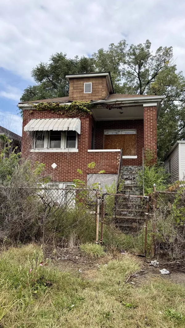 724 W 19th AVE, Gary, IN 46407