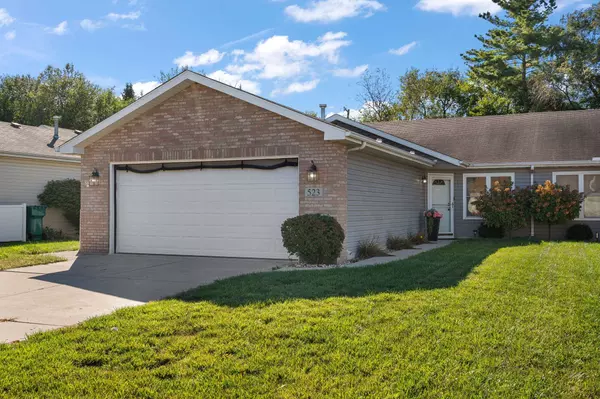 523 W 77th AVE, Merrillville, IN 46410