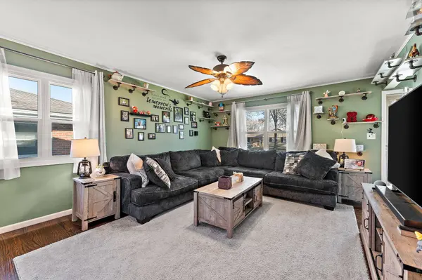 120 N Wilson ST, Hobart, IN 46342