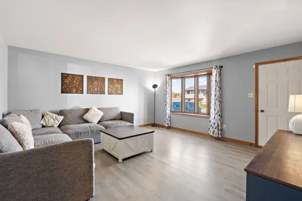 6168 Brie AVE, Portage, IN 46368