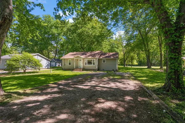 1301 S Cline AVE, Griffith, IN 46319