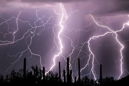Tucson monsoon storm rolling across the valley