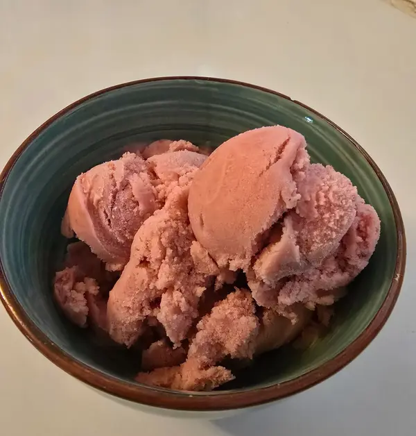 feature image of Peach &amp; Plum Coconut Ice Cream: A Dairy-Free Tucson Summer Recipe + August 2026 Market Update