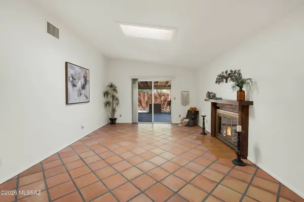2366 W Drachman St, Tucson, AZ 85745