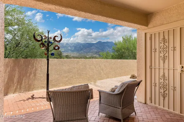 38475 S Double Eagle Dr, Tucson, AZ 85739