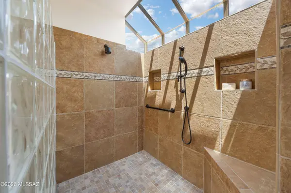 38475 S Double Eagle Dr, Tucson, AZ 85739