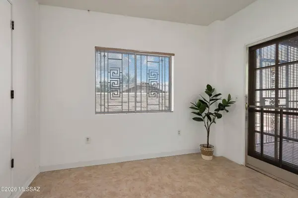2450 W Tucana St, Tucson, AZ 85745