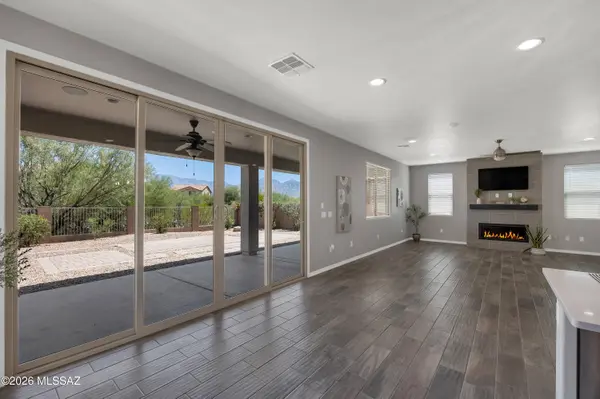 12810 N Dutch Dr, Tucson, AZ 85755