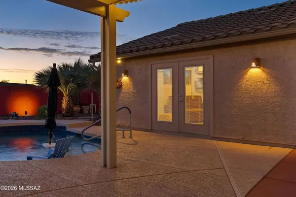 39648 S Mountain Shadow Dr, Tucson, AZ 85739