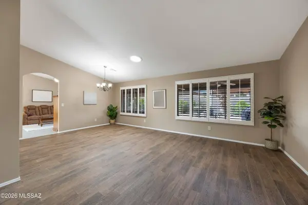 38080 S Elbow Bend Dr, Tucson, AZ 85739