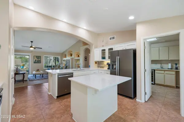 37358 S Ridgeview Blvd, Saddlebrooke, AZ 85739