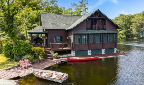 19 Division Ln, Andover