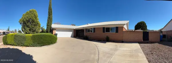 4564 Queens Way, Sierra Vista, AZ 85635-3633