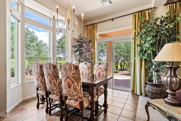 13674 N Nightstar CT, Marana, AZ 85658