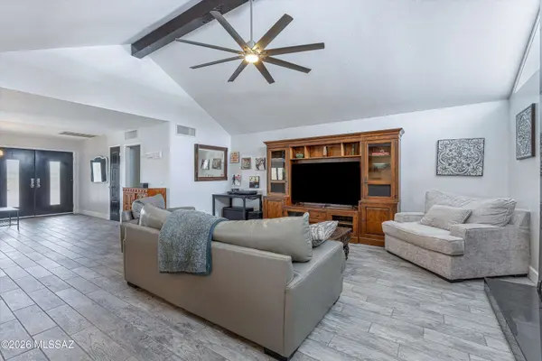 7356 N Casablanca Dr, Tucson, AZ 85704