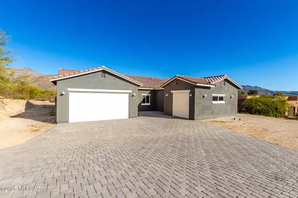 9055 E Bear Canyon Place, Tucson, AZ 85749