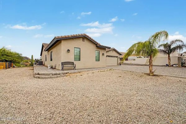 1504 N Plaza De Lirios, Tucson, AZ 85745