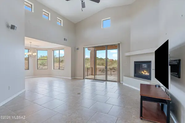 7864 S Galileo Ln, Tucson, AZ 85747